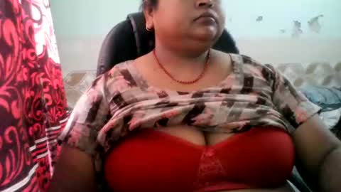 Snapshot of dipa2345 chatting on 07.10.26 dipa2345 online show from 07.10.26