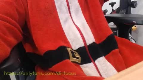 Snapshot of dirfocus chatting on 05.19.26 Z online show from 05.19.26