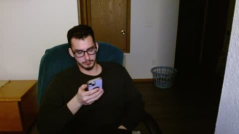 Dirk Diggler online show from 02.04.25