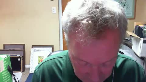 Snapshot of dirkpitt223 chatting on 12.29.24 DirtkPitt Fun guy working online show from 12.29.24