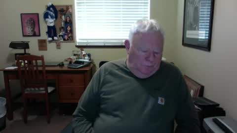 dirtrider195080438 online show from 04.10.26