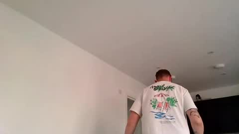 Snapshot of dirtylondon729 chatting on 07.30.26 Exhibitionist Ben online show from 07.30.26