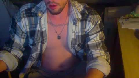 Snapshot of dirtylove25 chatting on 09.30.25 Dirtynight online show from 09.30.25