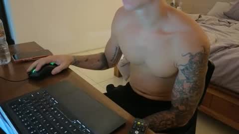 Snapshot of dirtyprettyboi chatting on 04.23.26 buy tokens with link online show from 04.23.26