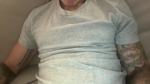 Snapshot of dirtyprettyboi chatting on 05.27.26 buy tokens with link online show from 05.27.26