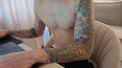 Snapshot of dirtyprettyboi chatting on 06.11.26 buy tokens with link online show from 06.11.26