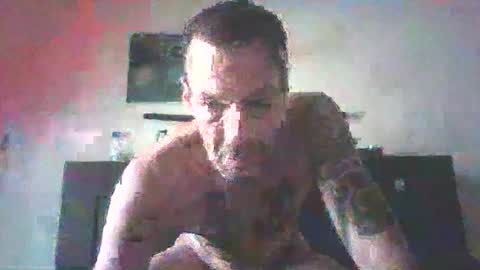 Snapshot of dirtyroccoxxx chatting on 07.04.26 DIRTYROCCOJENNY online show from 07.04.26