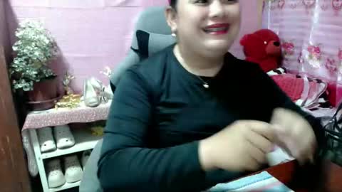 Snapshot of dirtywhorewoman chatting on 03.11.26 dirtywhorewoman online show from 03.11.26