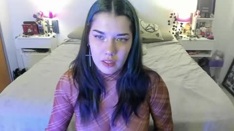 Snapshot of dissasterology chatting on 04.23.26 Lena online show from 04.23.26