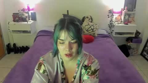 Snapshot of dissasterology chatting on 05.18.26 Lena online show from 05.18.26