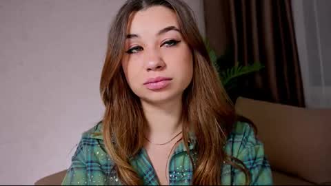 Tia online show from 02.23.25