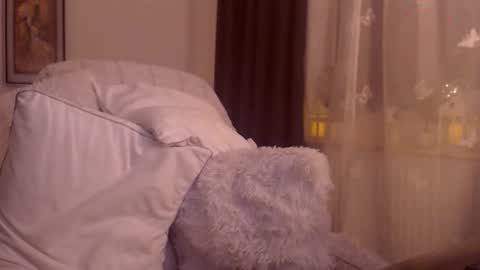 Snapshot of divineblond chatting on 03.09.26 Alexxa online show from 03.09.26