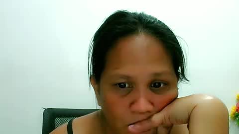     Divine Grace Close To Your Hear online show from 02.19.25