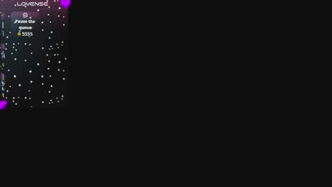 Snapshot of divinepearl chatting on 10.05.25 divinepearl online show from 10.05.25