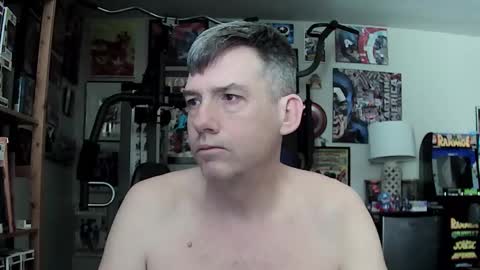 Snapshot of dix_handley_50 chatting on 02.14.25 dix_handley_50 online show from 02.14.25