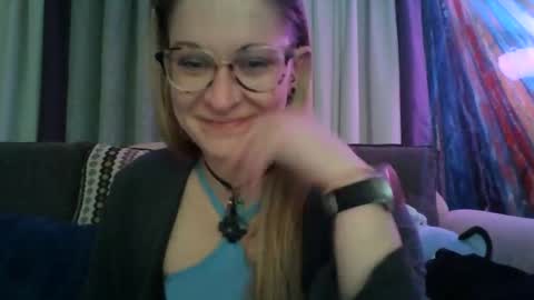 dixie_comanche online show from 12.04.24