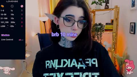 dixipixi_ online show from 02.08.25