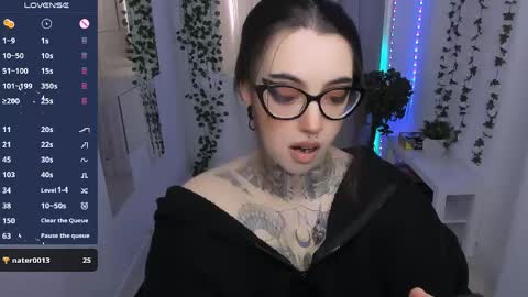 Snapshot of dixipixi_ chatting on 05.09.26 dixipixi_ online show from 05.09.26