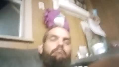 Snapshot of dixonbird41 chatting on 09.10.25 dixonbird41 online show from 09.10.25