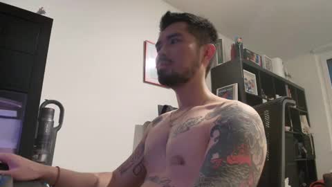 D online show from 04.12.26