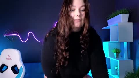 Snapshot of djennapalme chatting on 02.01.25 Jenia online show from 02.01.25