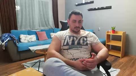 STR8 BOYv online show from 02.04.25