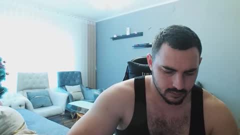 STR8 BOYv online show from 12.22.25