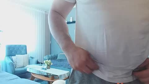 Snapshot of djmute chatting on 04.24.26 STR8 BOYv online show from 04.24.26