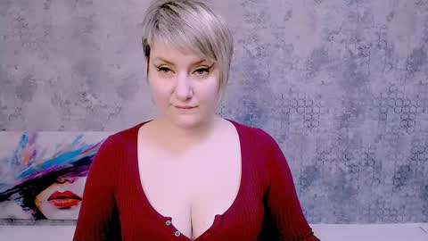 Snapshot of djullia chatting on 02.20.25 djullia online show from 02.20.25