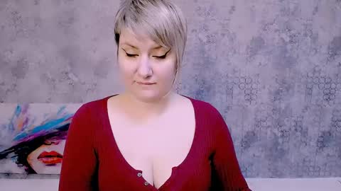 Snapshot of djullia chatting on 02.24.25 djullia online show from 02.24.25