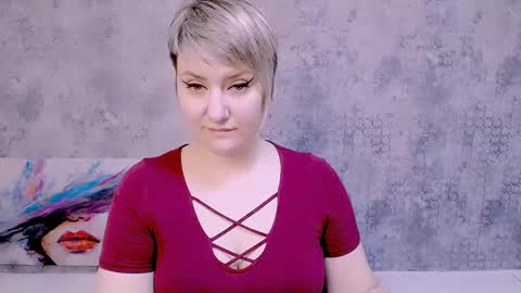 Snapshot of djullia chatting on 03.01.25 djullia online show from 03.01.25