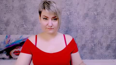 Snapshot of djullia chatting on 09.14.25 djullia online show from 09.14.25