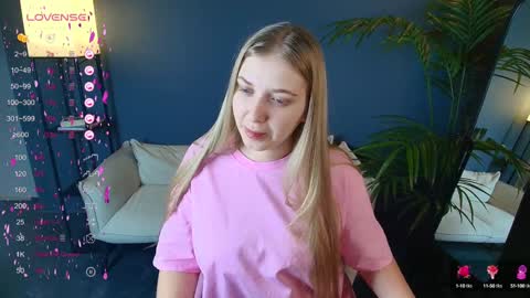 Snapshot of do_u_want_alice chatting on 01.30.25 Alice online show from 01.30.25