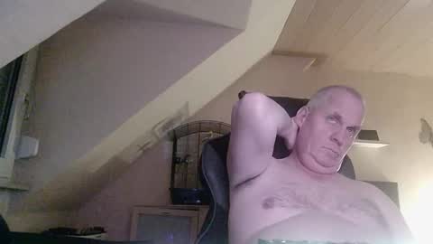 doggy2629 online show from 11.15.25