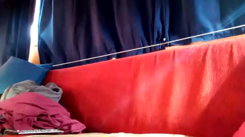 doghouseblue online show from 01.12.25