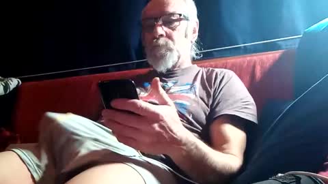 doghouseblue online show from 01.24.25