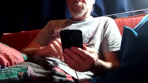 doghouseblue online show from 02.13.25