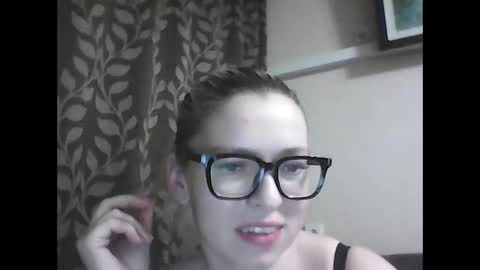 dolce_tempt online show from 12.16.25