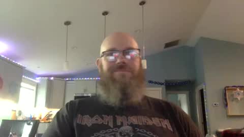 Snapshot of dolins chatting on 01.09.25 dolins online show from 01.09.25