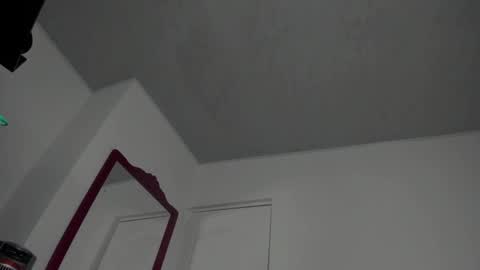 Ludika Santiago online show from 01.23.25