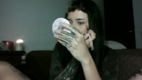 Snapshot of doll_dollys_ chatting on 06.17.26 doll_dollys_ online show from 06.17.26