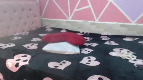 Snapshot of doll_rihana chatting on 05.30.26 doll rihana online show from 05.30.26