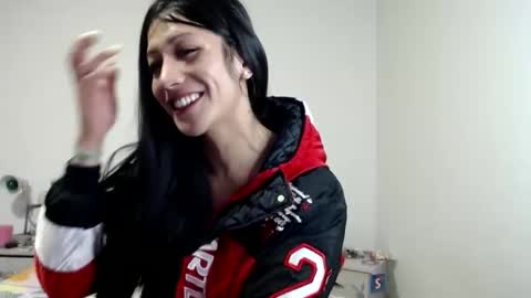 Snapshot of doll_sary chatting on 04.23.26 Catherine XXX online show from 04.23.26