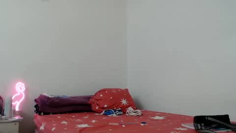 Snapshot of doll_sary chatting on 05.15.26 Catherine XXX online show from 05.15.26