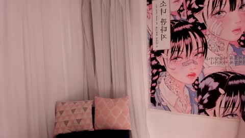 Roxana  independent model can you help me reach 100 hands up uwu online show from 04.01.26