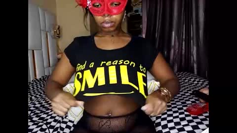 Snapshot of dolllux_gee chatting on 05.22.26 Gee Independent Model EATUTC3 11PM-3AM 2AM-6AM online show from 05.22.26