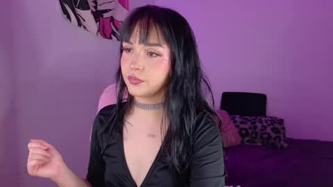 Isabela   Independet model 3 online show from 05.31.26
