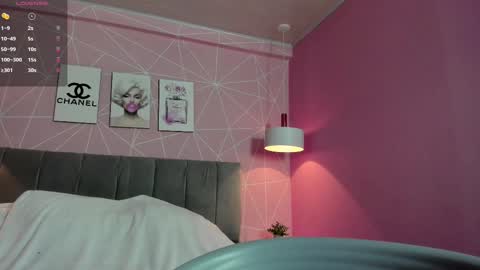 Call me Zoe  online show from 03.12.25