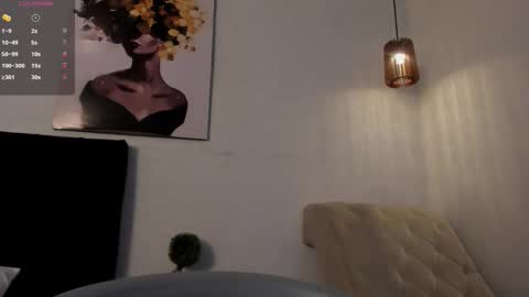 Call me Zoe  online show from 11.15.25