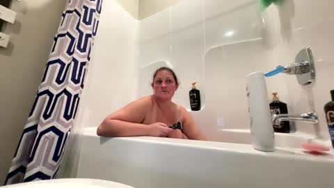 Dolly online show from 09.27.25